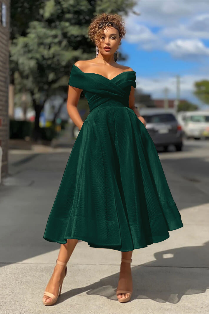 Off-the-Shoulder Short Burgundy Evening Dress with A-Line | Ballbella