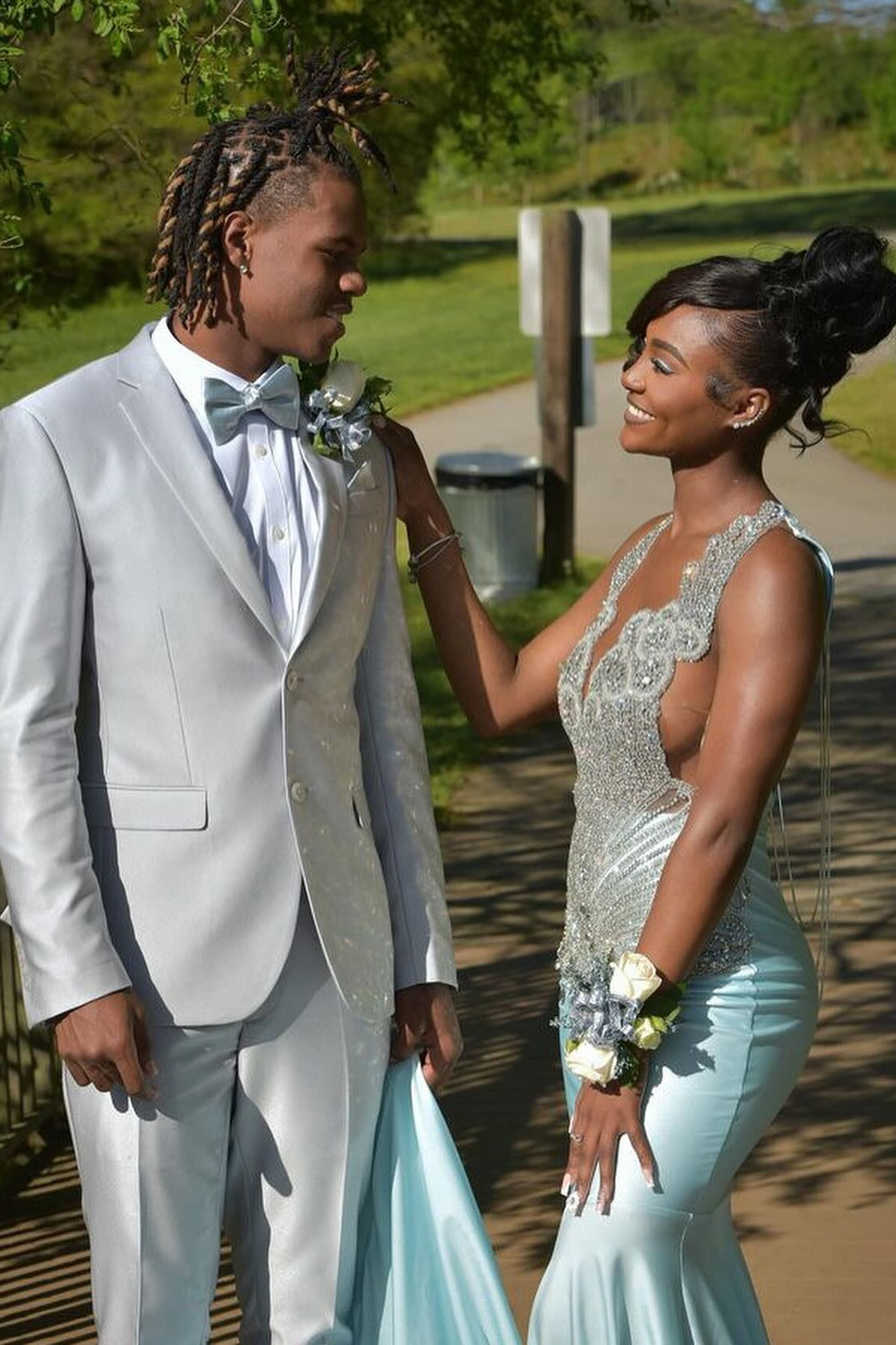 Glamorous Sky Blue Crystal Mermaid Sleeveless V-Neck Prom Dress