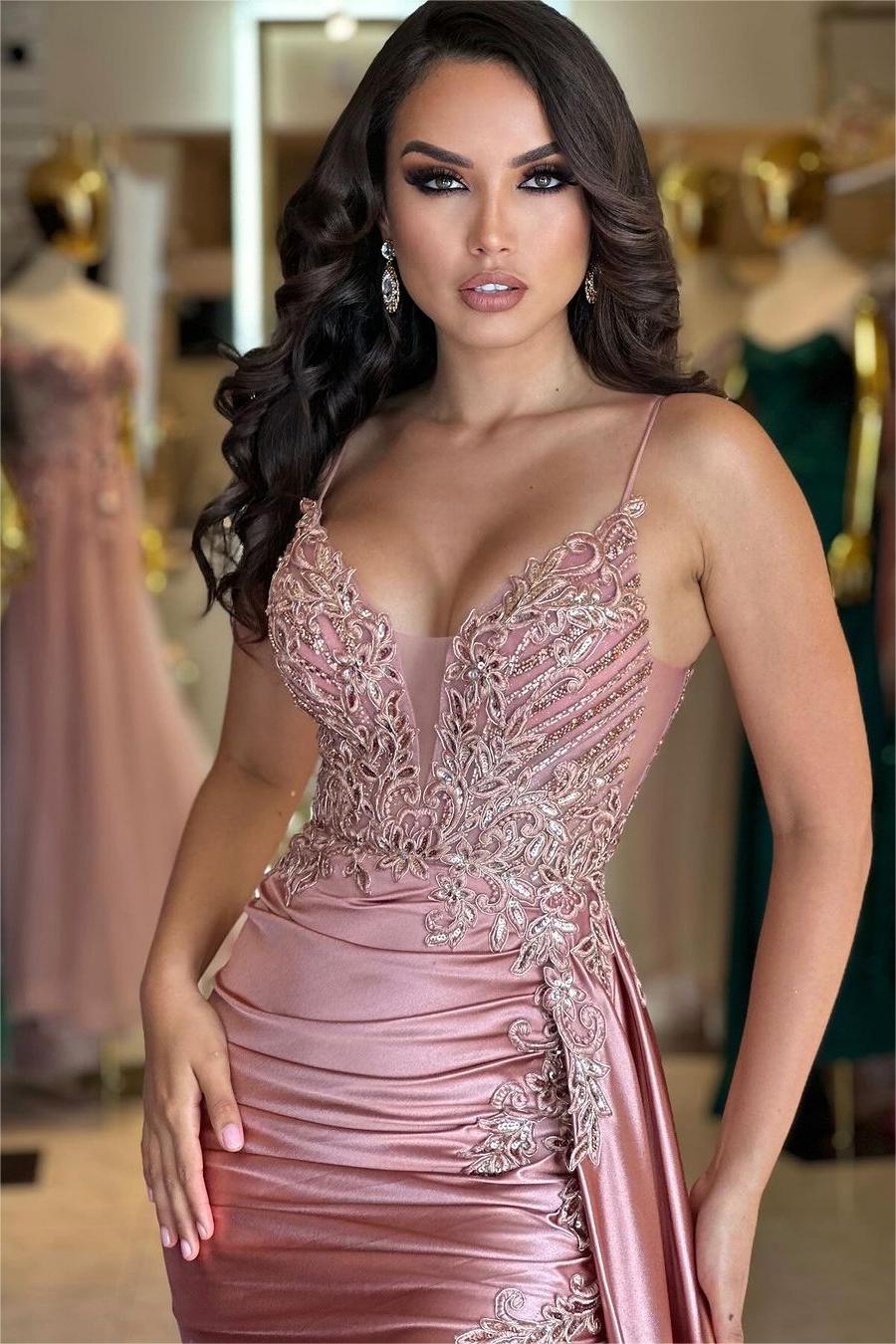 Stunning Satin Spaghetti Strap Sleeveless Prom Dress with Appliques and Long Split | Ballbella