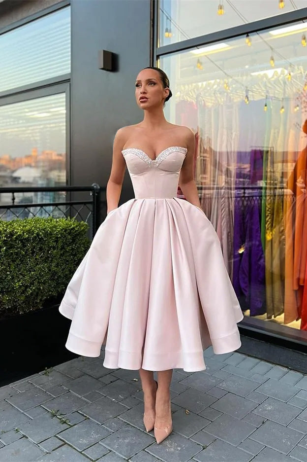 Sweetheart Sleeveless Beaded Short Evening Dress with Pockets | Ballbella