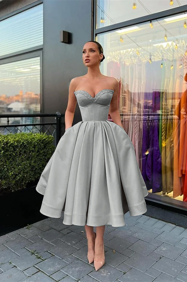 Sweetheart Sleeveless Beaded Short Evening Dress with Pockets | Ballbella