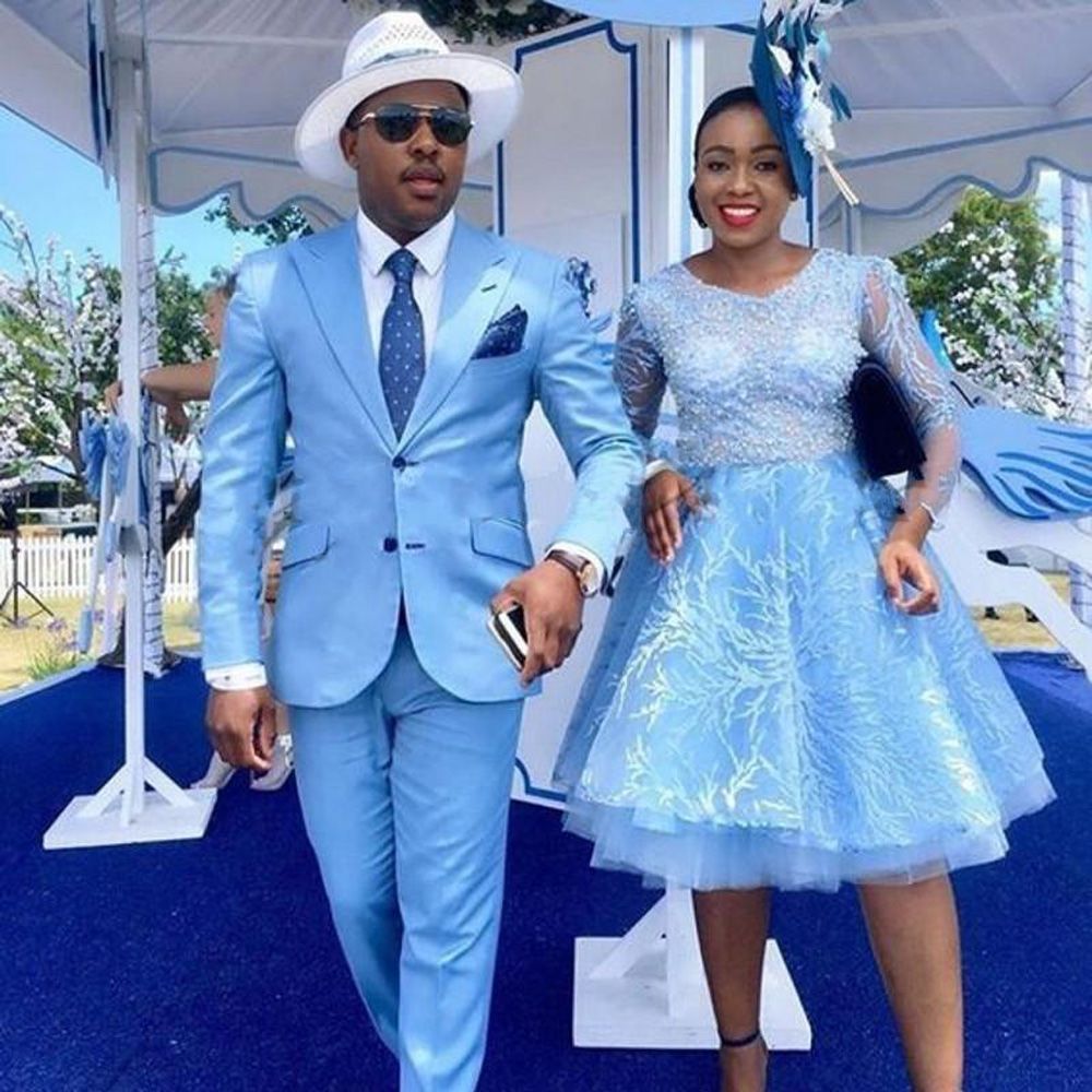 2022 Slim Fit Blue Peaked Lapel Prom Attire for Guys