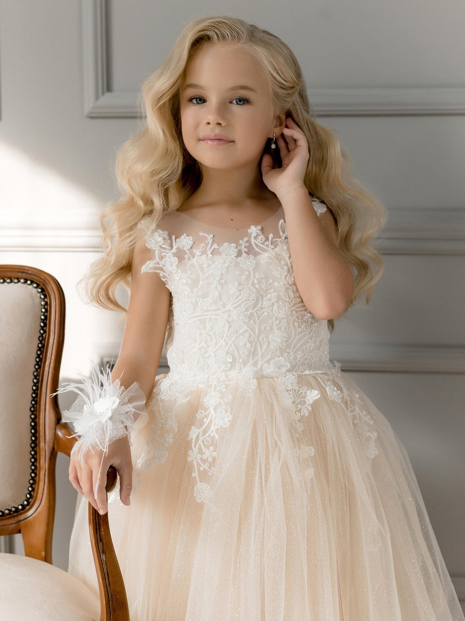 Simple A-Line Flower Girl Dress with Tulle Appliques Lace & Pearls