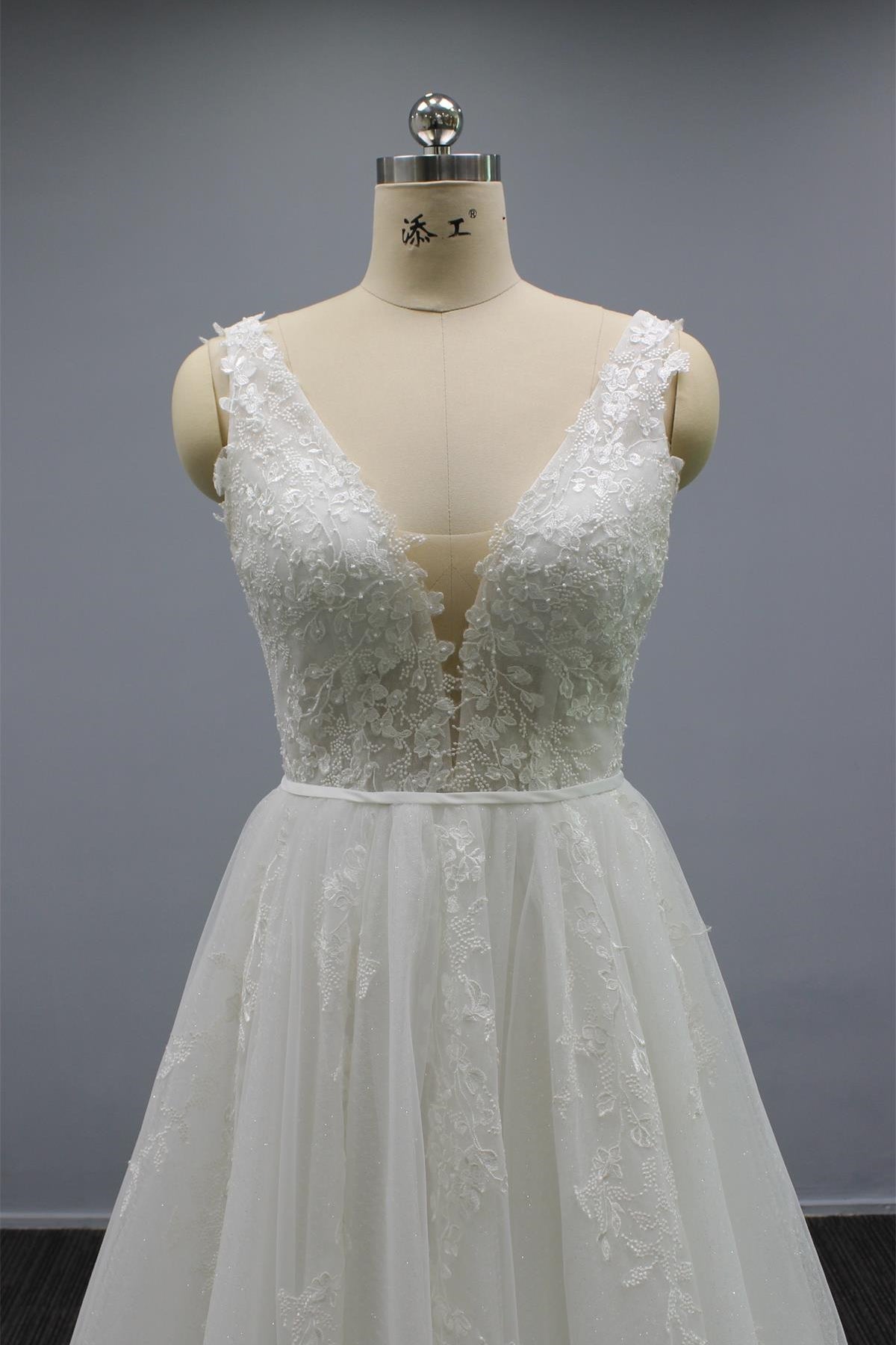 White V Neck Tulle Wedding Dress with Flower Appliques & Beaded Open Back