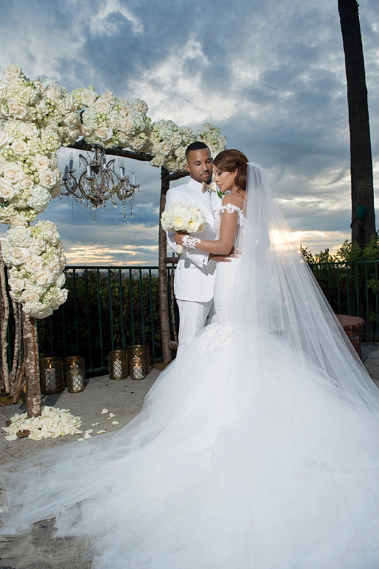 Mermaid Off-the-Shoulder Lace Appliques Wedding Dress
