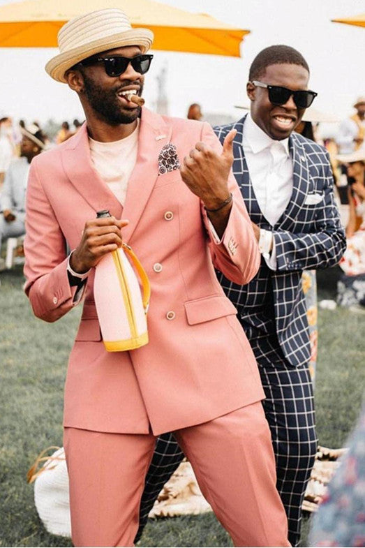 New Arrive Peaked Lapel Bespoke Business Prom Suit for Guys with Double Breasted