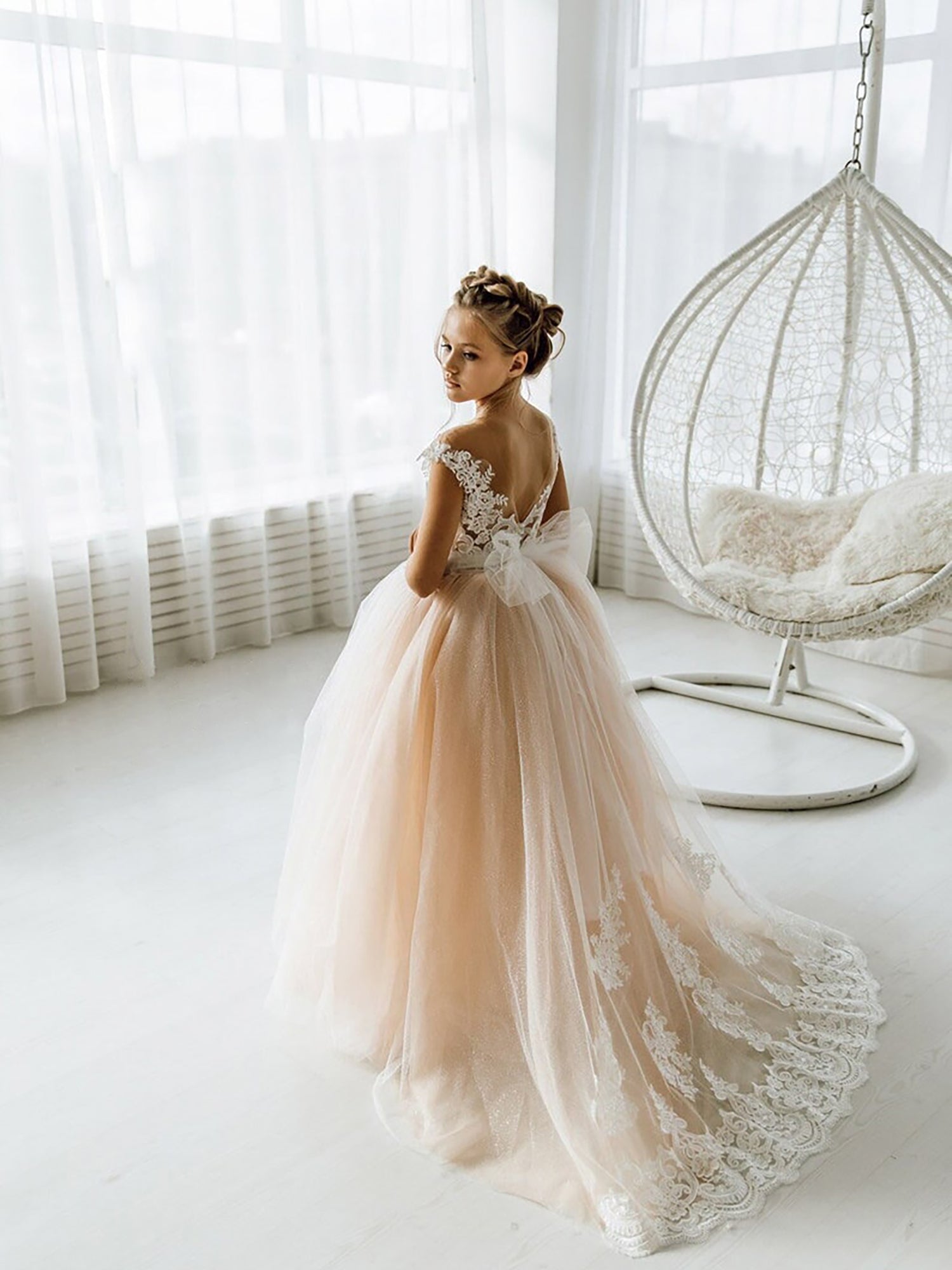 Boho Flower Girl Dresses Tulle with Bow - Ball Gown Sleeveless Open Back