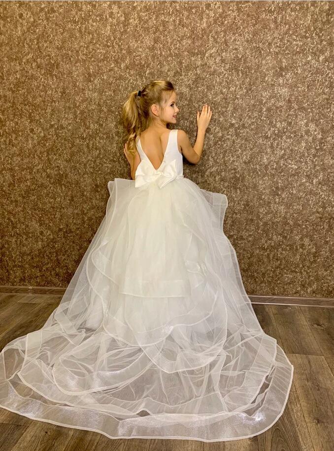 A-line Sleeveless Flower Girl Dresses with Tulle and Appliques - Simple Jewel