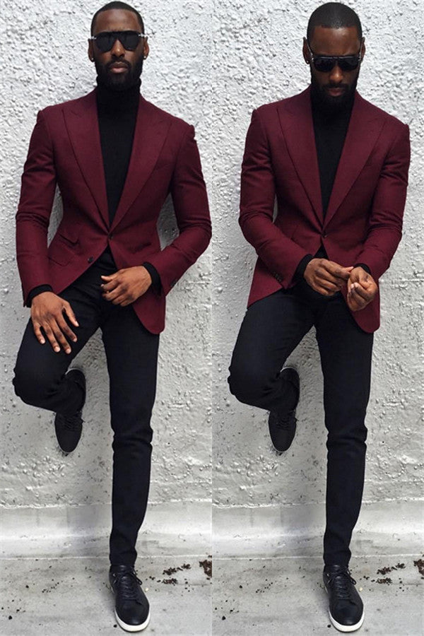 Classic Prom Suit for Guys - Elegant Burgundy Peaked Lapel Fashion Party