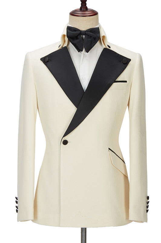 One-Button Handsome White Wedding Suits for Men from Wearhouse
