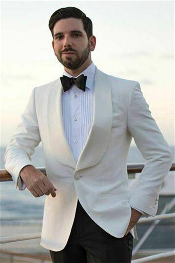 Chic White Shawl Lapel Fit Men's Wedding Suit With One Button