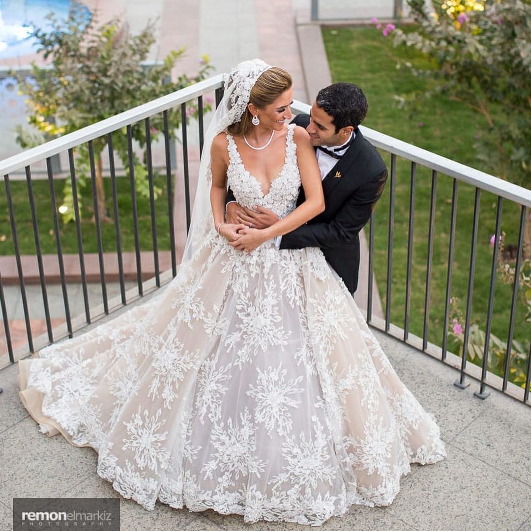 Glamorous Long A-line Floral Wedding Dress with V-Neck Lace