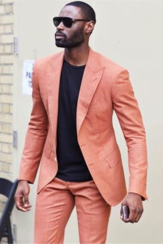 Look Your Best on Your Big Day with Elegant Bespoke Wedding Suits for Men with Peaked Lapels