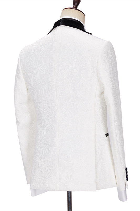 White Jacquard 3-Piece Wedding Suit with Velvet Lapel for Men New Arrival