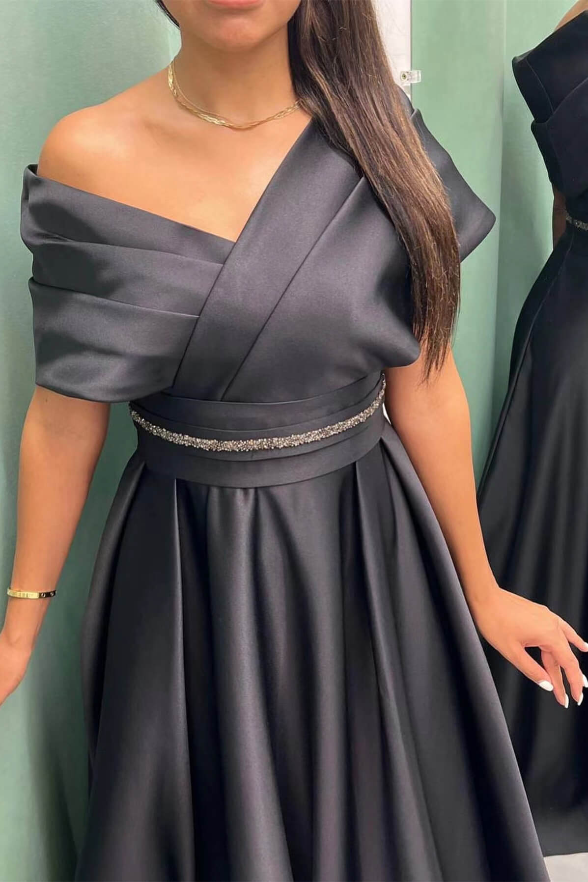 Off-the-Shoulder Elegant Long Evening Dress with Pleats | Ballbella