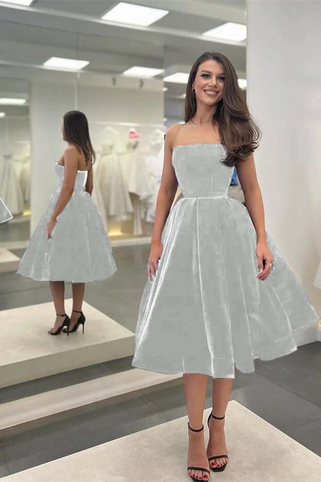Modest Strapless Sleeveless Black Tea-Length Prom Dress | Ballbella