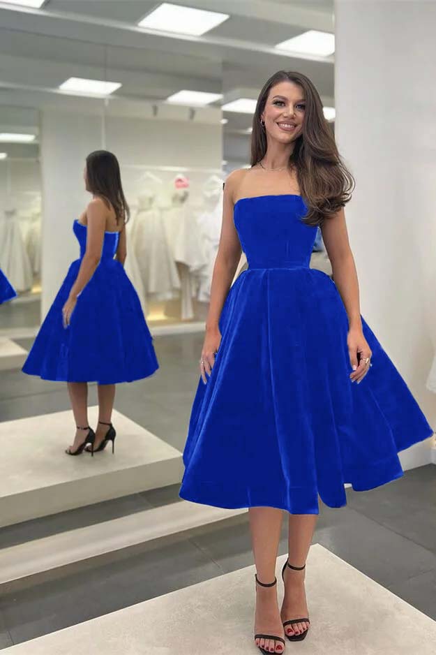 Modest Strapless Sleeveless Black Tea-Length Prom Dress | Ballbella