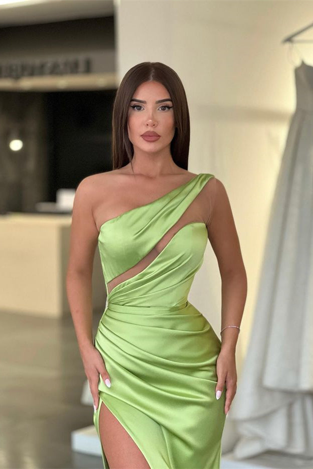 Light Green One-Shoulder Long-Sleeve Slit Evening Dress | Ballbella