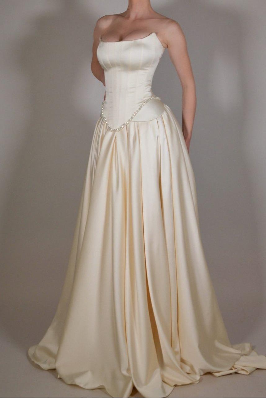 Exquisite Satin Ivory Strapless Prom Dress with Beadings & Pleats | Ballbella