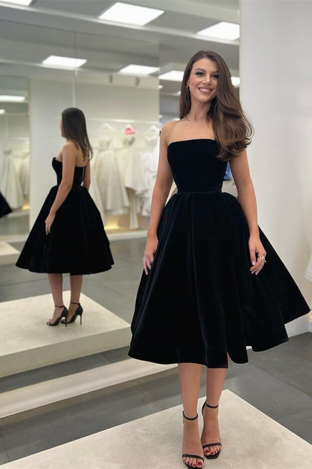 Modest Strapless Sleeveless Black Tea-Length Prom Dress | Ballbella