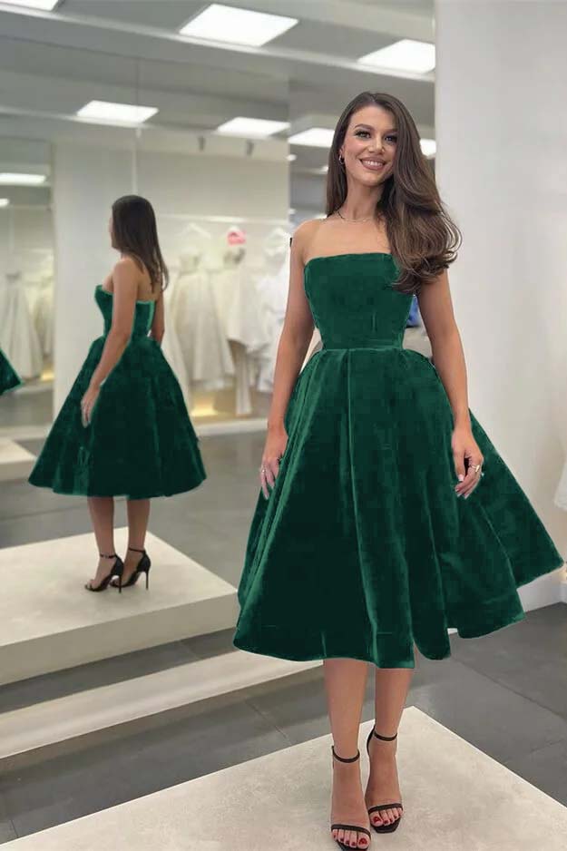 Modest Strapless Sleeveless Black Tea-Length Prom Dress | Ballbella