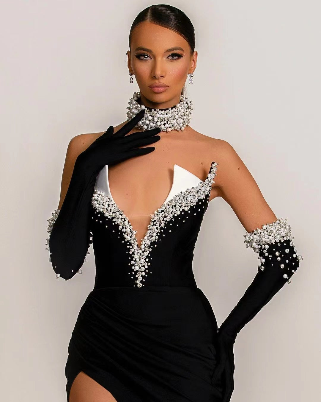 Romantic Black Beaded Split Mermaid Long Evening Dress with Gloves | Ballbella