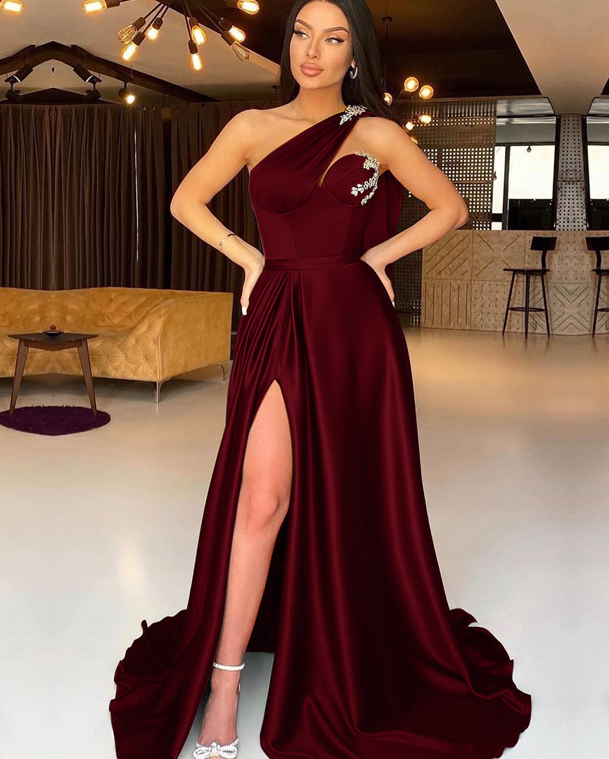 One-Shoulder Dark Green Split Evening Dress with Beadings | Ballbella