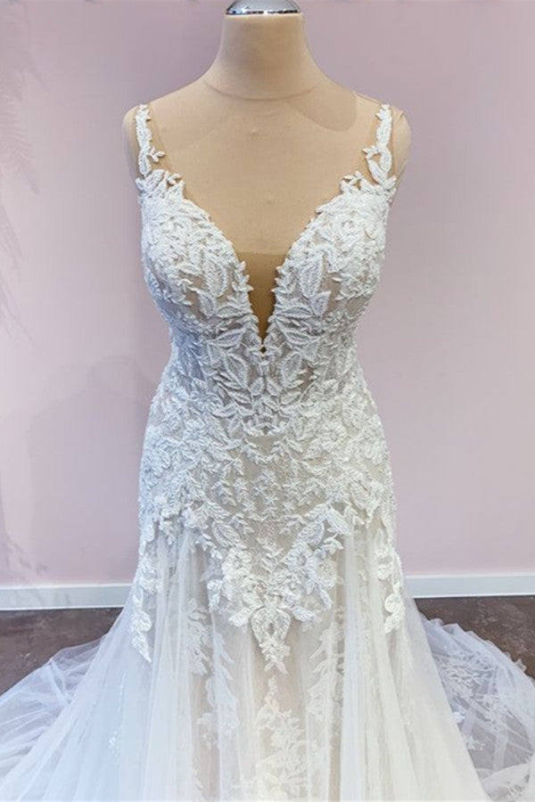 Stunning Sweetheart A-Line Wedding Dress with Spaghetti-Straps and Appliques Lace