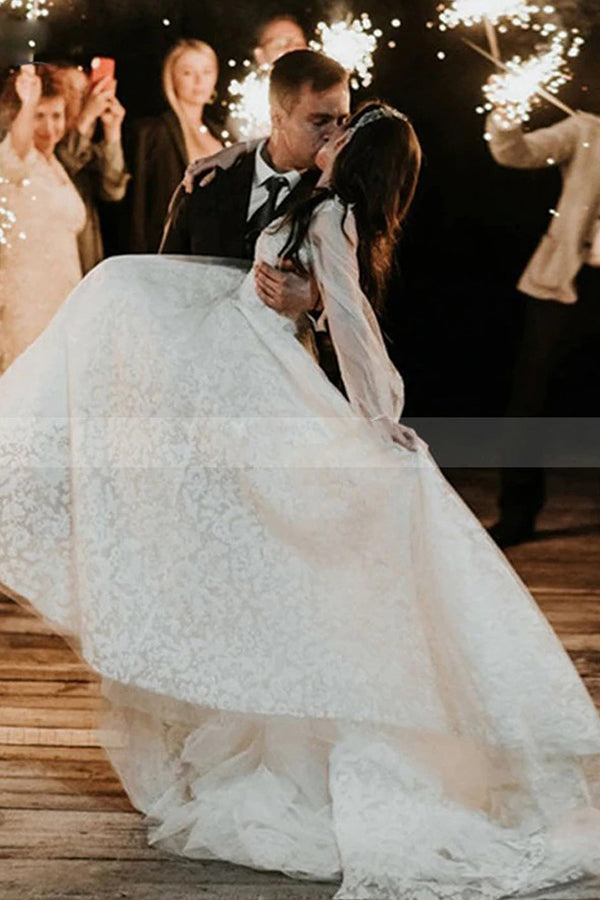 Stunning A-line Tulle Long Sleeves Lace Wedding Dress