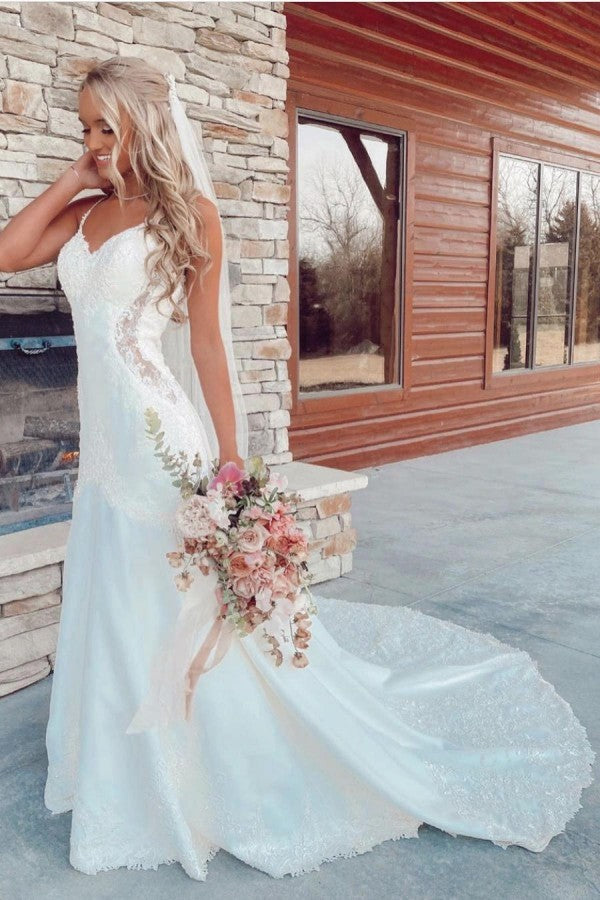 Mermaid Wedding Dress with Appliques Lace and Sexy Spaghetti-Straps V-neck