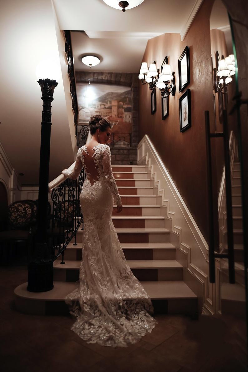 Unique Long Sleeve Mermaid Wedding Dress with Appliques Lace
