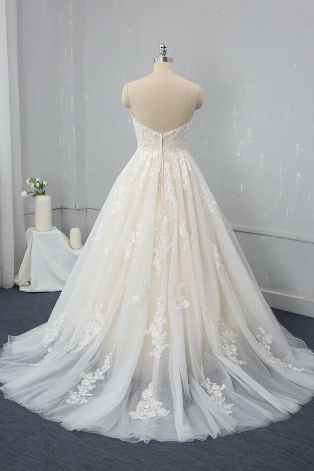 A-Line Wedding Dress With Lace Appliques and Tulle Sweetheart Backless Floor-length Elegance