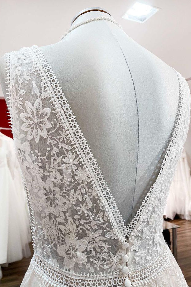 Elegant A-Line Lace Wedding Dress with Long Appliques Tulle Open Back