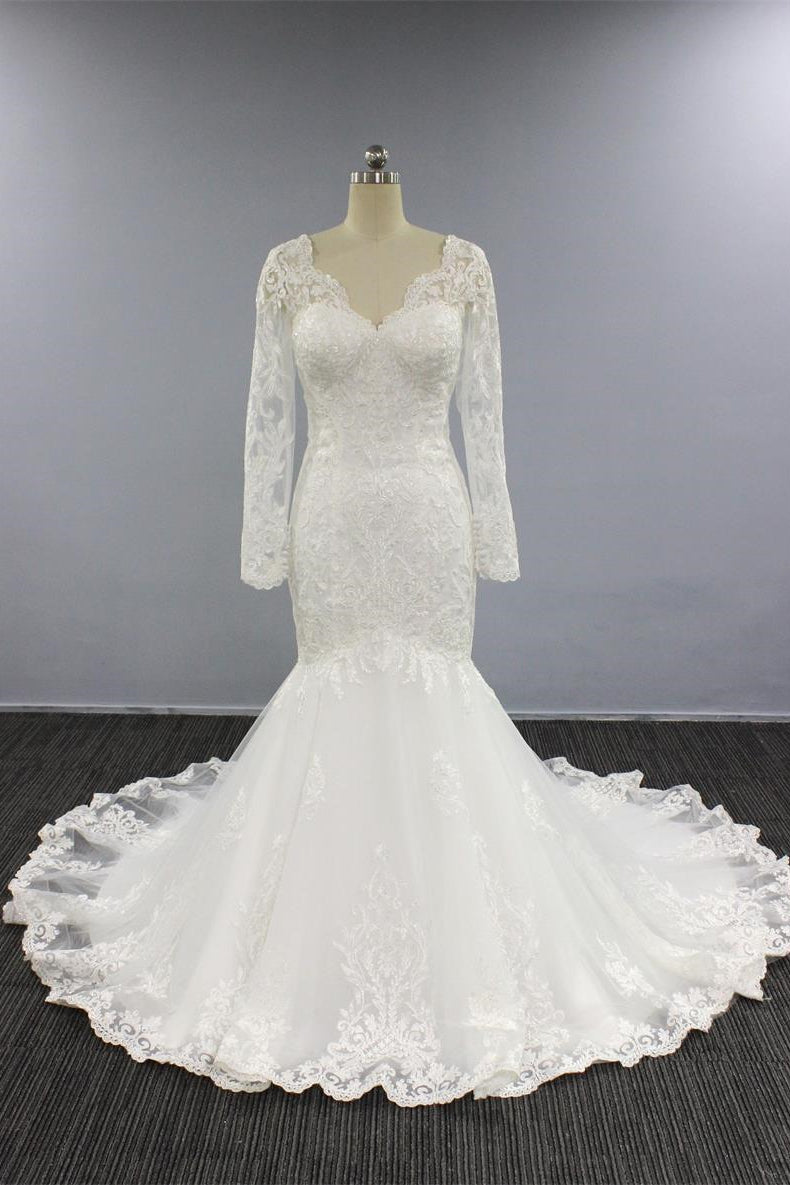White Long Sleeves V Neck Tulle Wedding Dress Mermaid A Line With Appliques