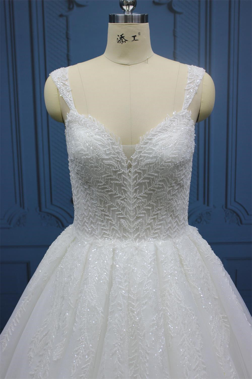 White A Line Sweetheart Wedding Dress with Flash Powder Appliques and Open Back