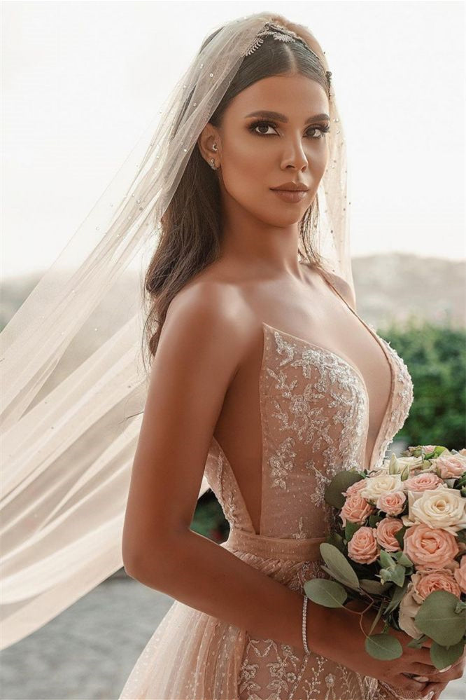 Gorgeous Mermaid Wedding Dress with Spaghetti-Strap Applique Ruffles