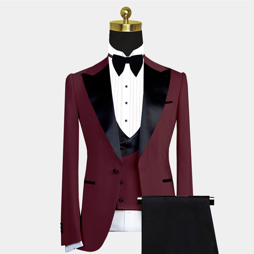 Modern Burgundy Slim Fit Wedding Suit For Men With Black Lapel