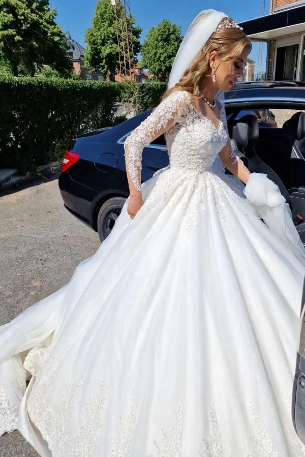 A-line V-neck Long Sleeve Lace Wedding Dress in Gorgeous White