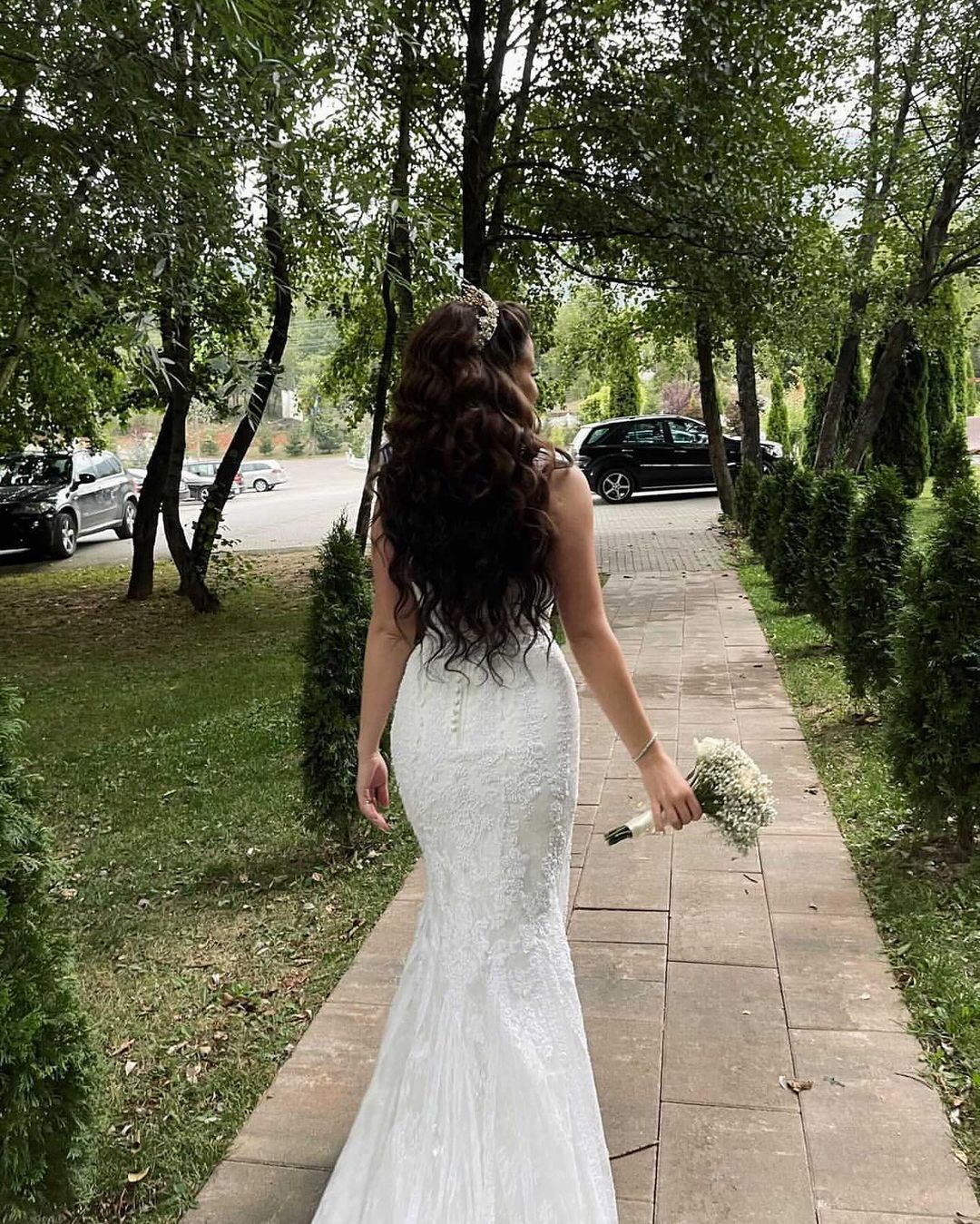 Beautiful Long Mermaid Wedding Dress with Lace Tulle