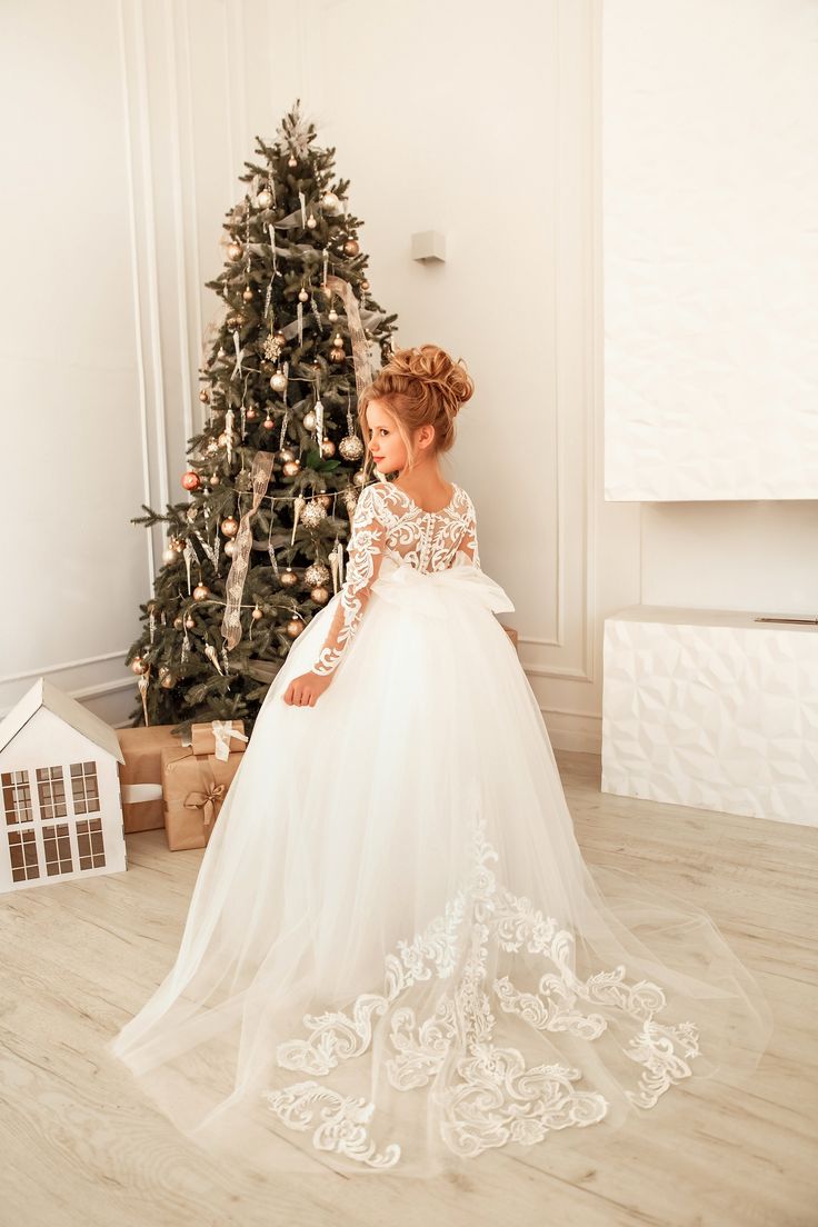 Princess Long Sleeves Dress with Tulle Lace and Appliques