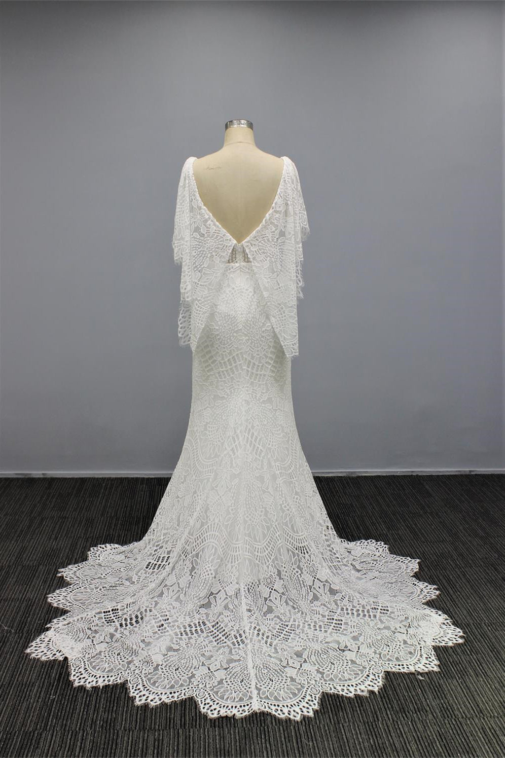 White V Neck Cap Sleeves Wedding Dress Mermaid With Sweep