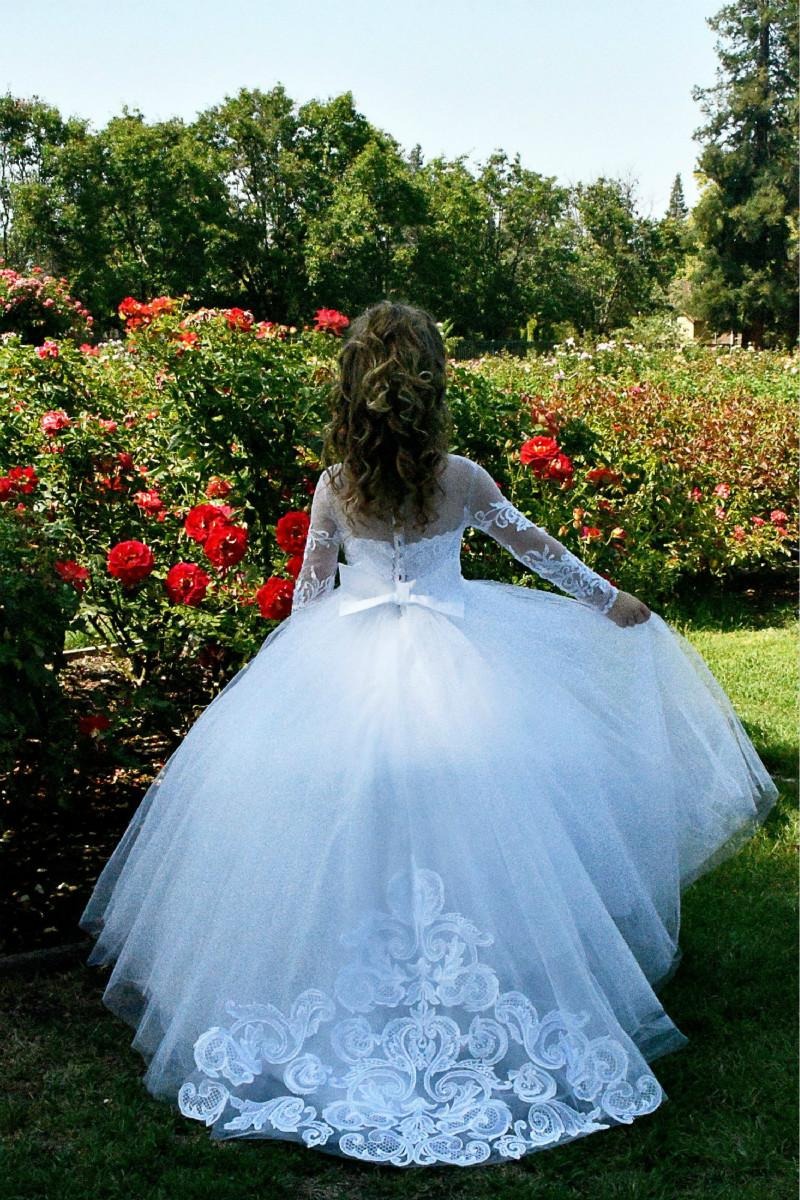 Beautiful Puffy Long Sleeve Flower Girls Dresses With Lace Beads Appliques