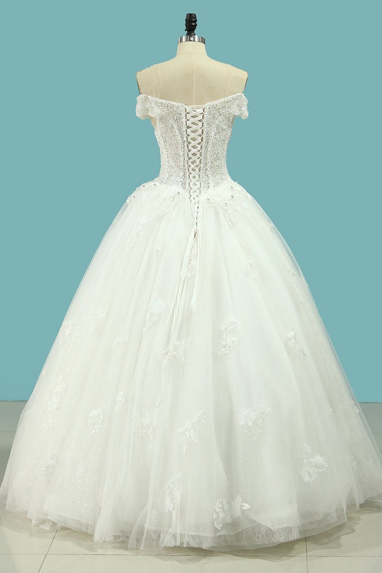 Elegant Lace Appliques A-Line Wedding Dress with Tulle and Sequins