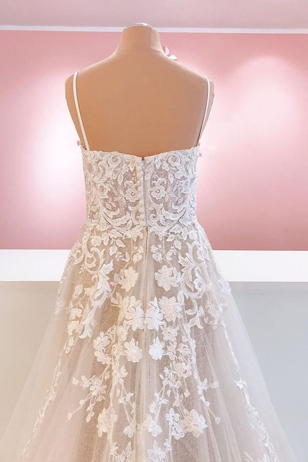 Classy Spaghetti Straps A-Line Tulle Backless Wedding Dress With Appliques Lace